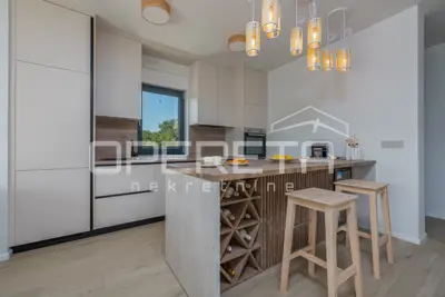Modern villa with pool 217 m², Poljica Brig, Zadar - 16