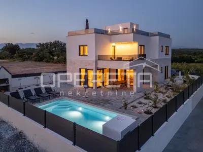 Modern villa with pool 217 m², Poljica Brig, Zadar - 3