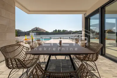 Modern villa with pool 217 m², Poljica Brig, Zadar - 9