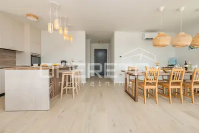 Modern villa with pool 217 m², Poljica Brig, Zadar - 15