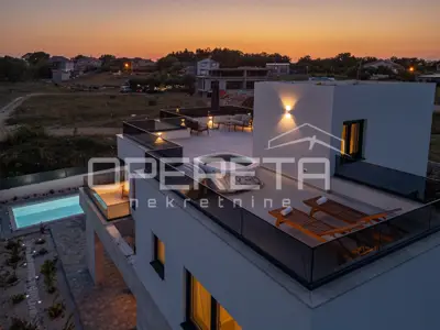 Modern villa with pool 217 m², Poljica Brig, Zadar - 7