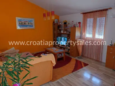 House in Kaštela, quiet location and sea view - 7