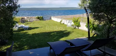 Verkauf, Insel Pašman, Dobropoljana, Doppelhaushälfte. Erste Reihe zum Meer