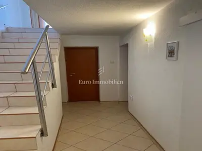 Haus in Kostrena, in Meeresnähe und in der Nähe von Einrichtungen, möbliert - 5