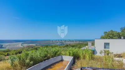 Građevinsko zemljište 1.736 m², Buje - panoramski pogled na more - 2