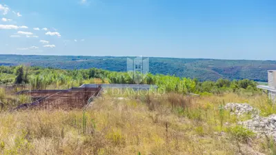 Građevinsko zemljište 1.736 m², Buje - panoramski pogled na more - 5