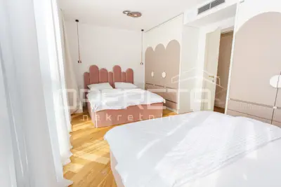 Apartment for rent in Podstrana, 220 m² - 10