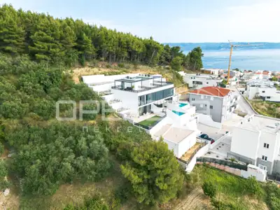 Apartment for rent in Podstrana, 220 m² - 18