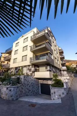 Apartment 126 m², Opatija - Centar, garden and 2 garage spaces - 10