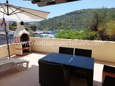 House in Rogoznica, first row to the sea and terrace - 2