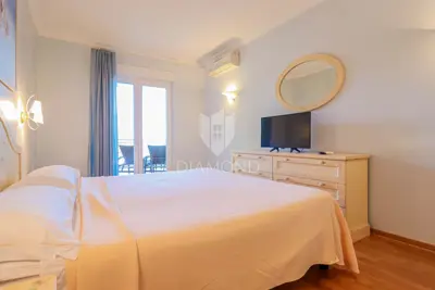 Stan 132 m², Crveni vrh - pogled na more i terasa - 6