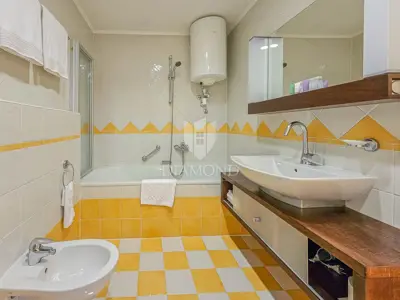 Stan 132 m², Crveni vrh - pogled na more i terasa - 7