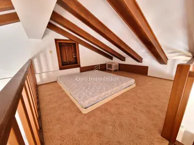 Komforan stan s pogledom u okolici Krka - 9