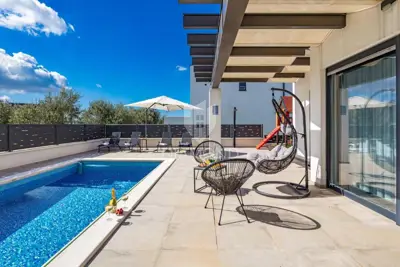 Villa 150 m², Galižana - sea view and Brijuni archipelago - 10