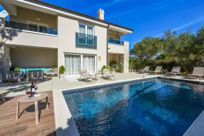 Villa 294 m², Novalja, Pool und 3 Parkplätze - 2