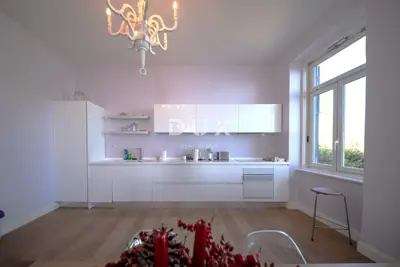 Apartment 75 m², Ičići - first row to the sea, sea view - 4