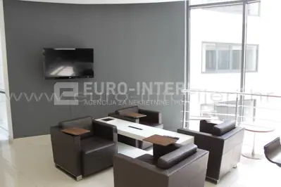 Office lease - Zagreb, Grand Centar Hektorovićeva - 15