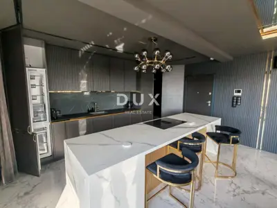 Penthouse 118 m², Sukošan - rooftop terrace and jacuzzi - 11