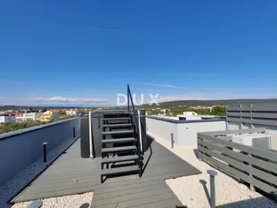 Penthouse 118 m², Sukošan - rooftop terrace and jacuzzi - 12