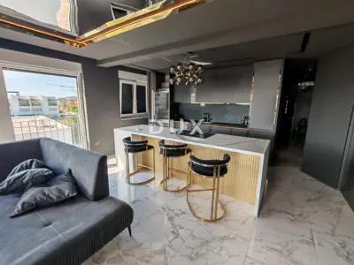 Penthouse 118 m², Sukošan - rooftop terrace and jacuzzi - 13