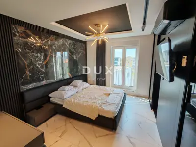 Penthouse 118 m², Sukošan - rooftop terrace and jacuzzi - 22