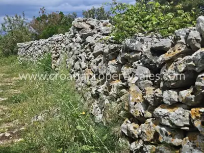 House 2,000 m², Hvar Island - for complete renovation - 6