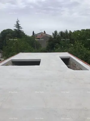 House in Kanfanar, center, renovation and permit - 5