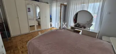 Haus 140 m², Šijana, Pula - 3 Schlafzimmer - 9