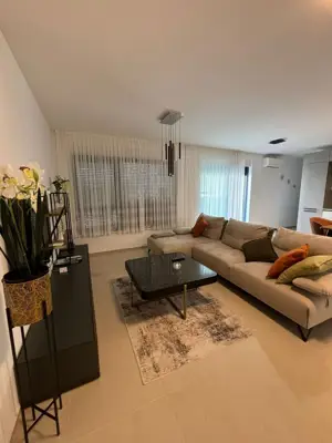 Apartment for rent in Banjole, 87,8 m² - 4
