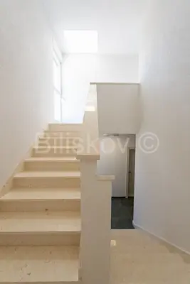 Villa 270 m², Kaštel Novi - pogled na kaštelanski zaljev - 13