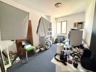 Geschäftshaus 640 m², Rijeka Martinkovac - 20 Parkplätze - 6