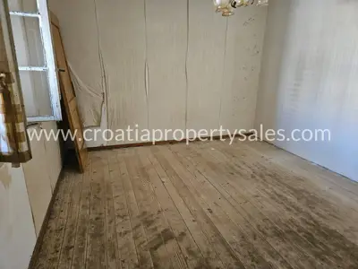 Apartment 83 m², island Hvar - 20 m from the sea - 4