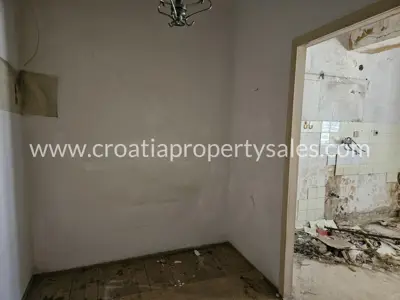 Apartment 83 m², island Hvar - 20 m from the sea - 6