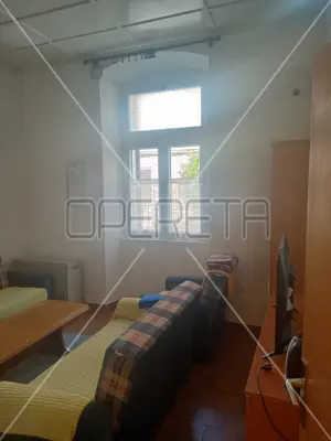 Stan 104 m², Pula - Arsenal, 300 m od tržnice - 19