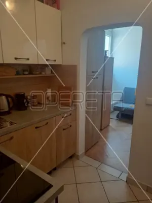 Stan 104 m², Pula - Arsenal, 300 m od tržnice - 12