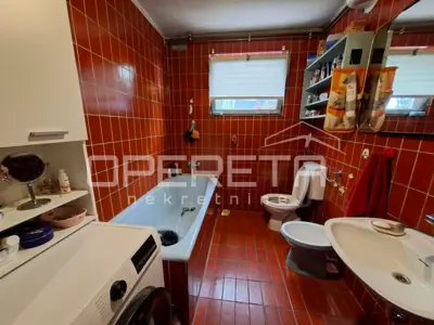 House 160 m², Banfica in Varaždin, family home - 10