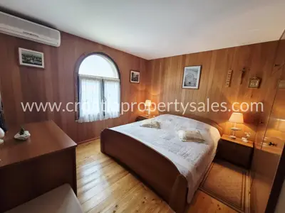Kuća 223 m², otok Brač - brački kamen i pogled na more - 12