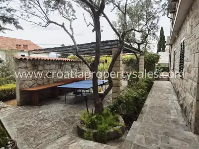 Kuća 223 m², otok Brač - brački kamen i pogled na more - 3