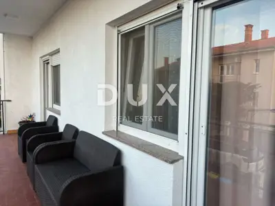Apartment 151.7 m², Pula Centar - garden 129 m² and terrace - 7