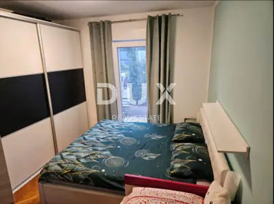 Apartment 151.7 m², Pula Centar - garden 129 m² and terrace - 10