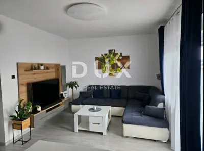 Apartment 151.7 m², Pula Centar - garden 129 m² and terrace - 2