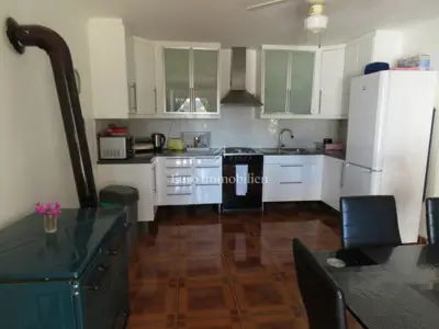 House 110 m², Filipana - pool and auxiliary building - 2