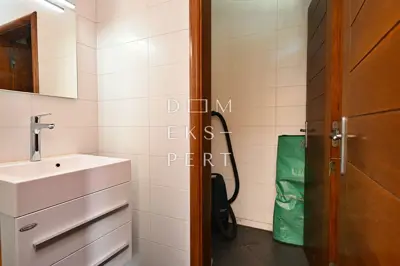 Dobrodol, Samostojeća kuća u Dobrodolu, Šiletići - 8