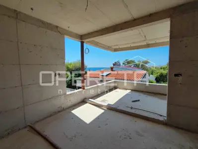 Apartment 80 m², Povljana - 2 bedrooms, balcony and sea view - 3