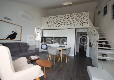 Stan 87 m², Mimice - pogled na more i grijani bazen - 4