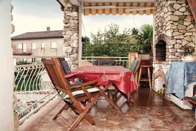 Haus 230 m², Valbandon, Pool und gepflegtes Grundstück - 18