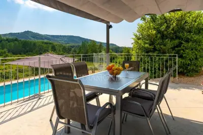 Haus 100 m², Zarečje - Pool und Grundstück 4.300 m² - 16