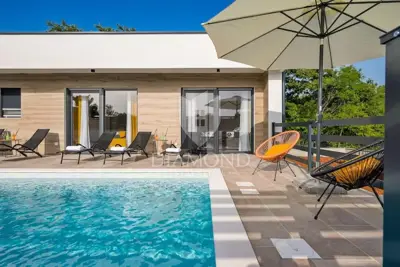 Villa 220 m², Svetvinčenat - pool and privacy - 3