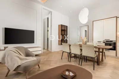 Apartment 90 m², Opatija - Centar, 50 m from the sea - 3
