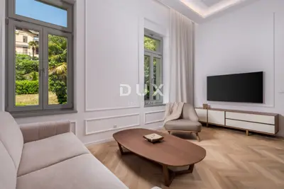Apartment 90 m², Opatija - Centar, 50 m from the sea - 14